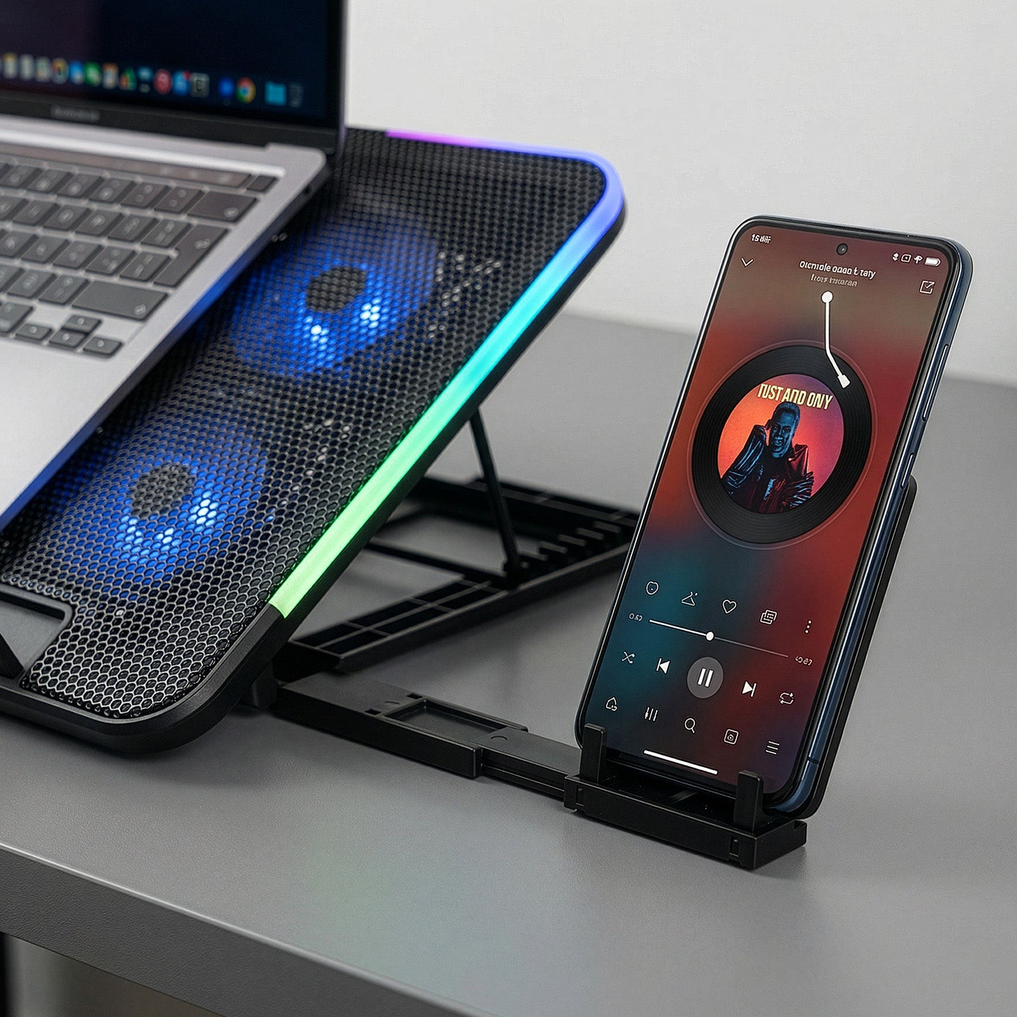 Sixpower R9 6 Fan RGB Telefon Tutuculu 15.6 inç Notebook Soğutucu Stand