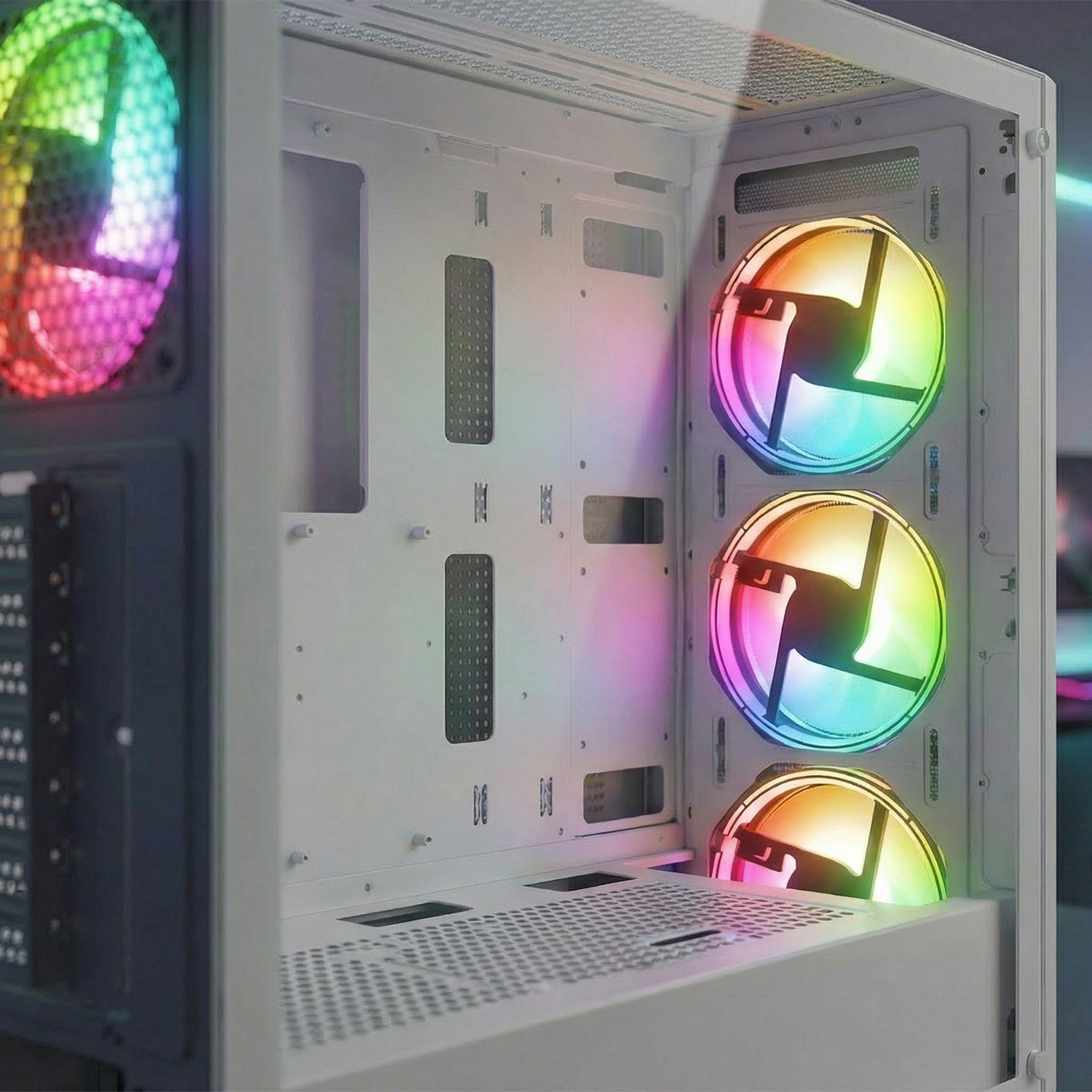 Elysian Mesh 750W 80 Plus Bronze Tempered Glass Mid-T Gaming Case-White