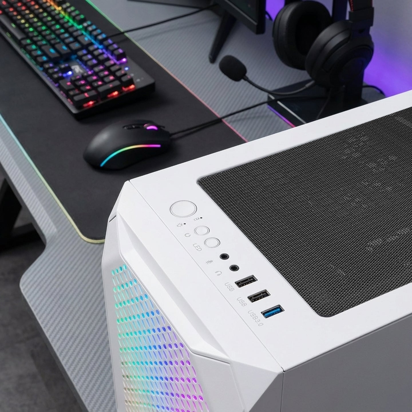 Zuko 600W 80+ Bronze Metal Panel Tempered Glass ATX Mid-T Gaming