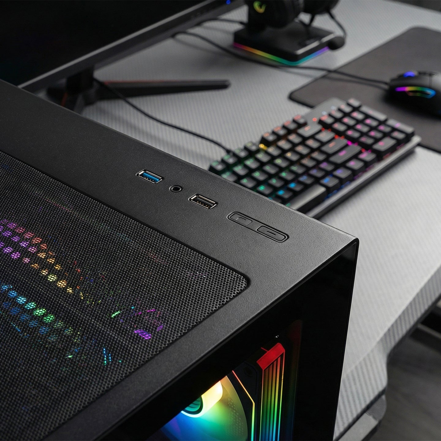 750W 80 Plus Bronze M-ATX Temperli Camlı 3x12cm ARGB Fan Siyah Oyuncu Kasası